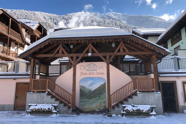 Zdjęcie Hotel Domina - 1