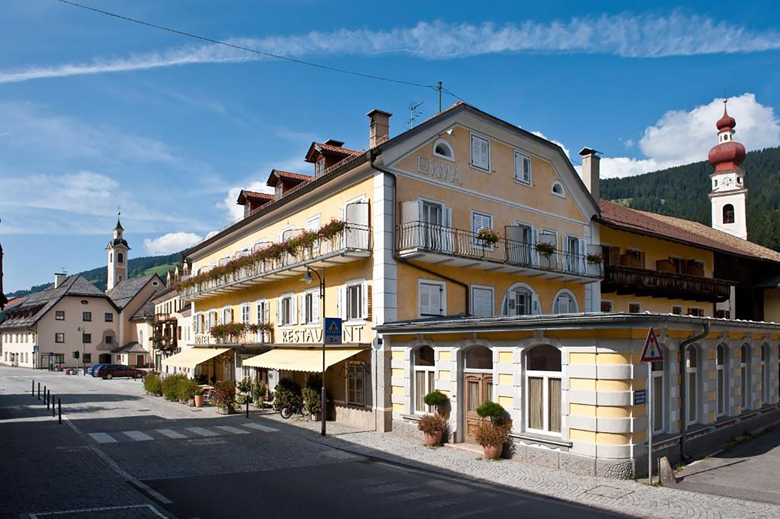 Zdjęcie Emma Historic Hotel
