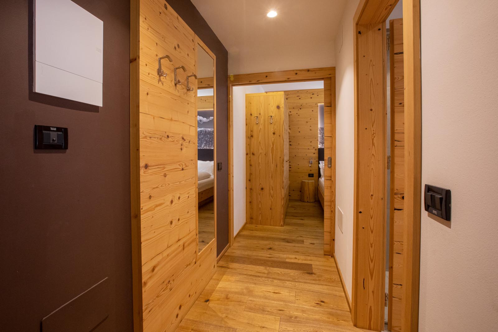 <p><strong>Mountain Family Suite</strong></p> 4