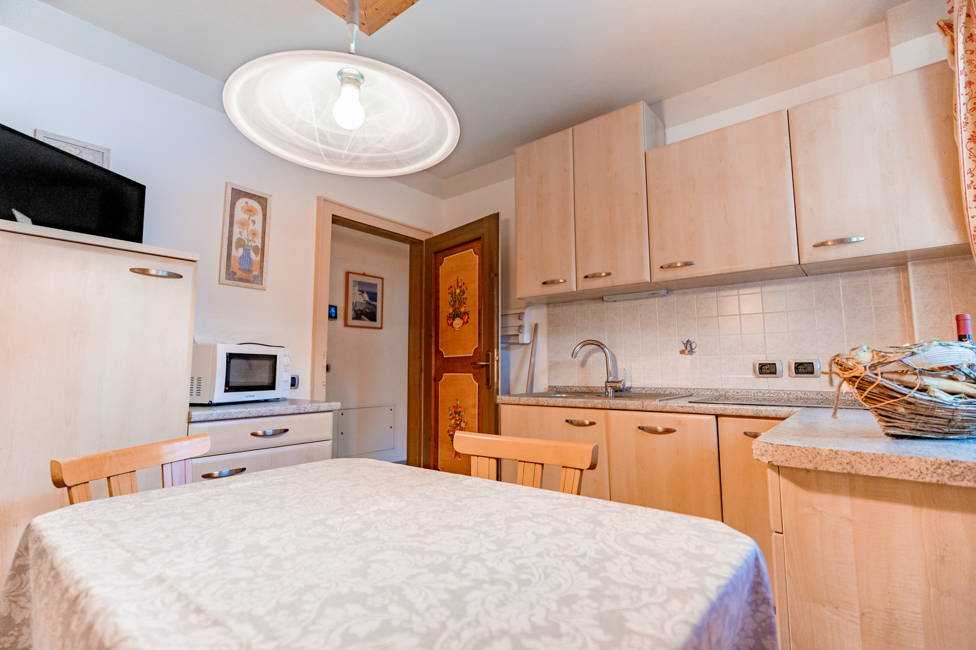 <p><strong>Apartament Corones</strong></p> 2