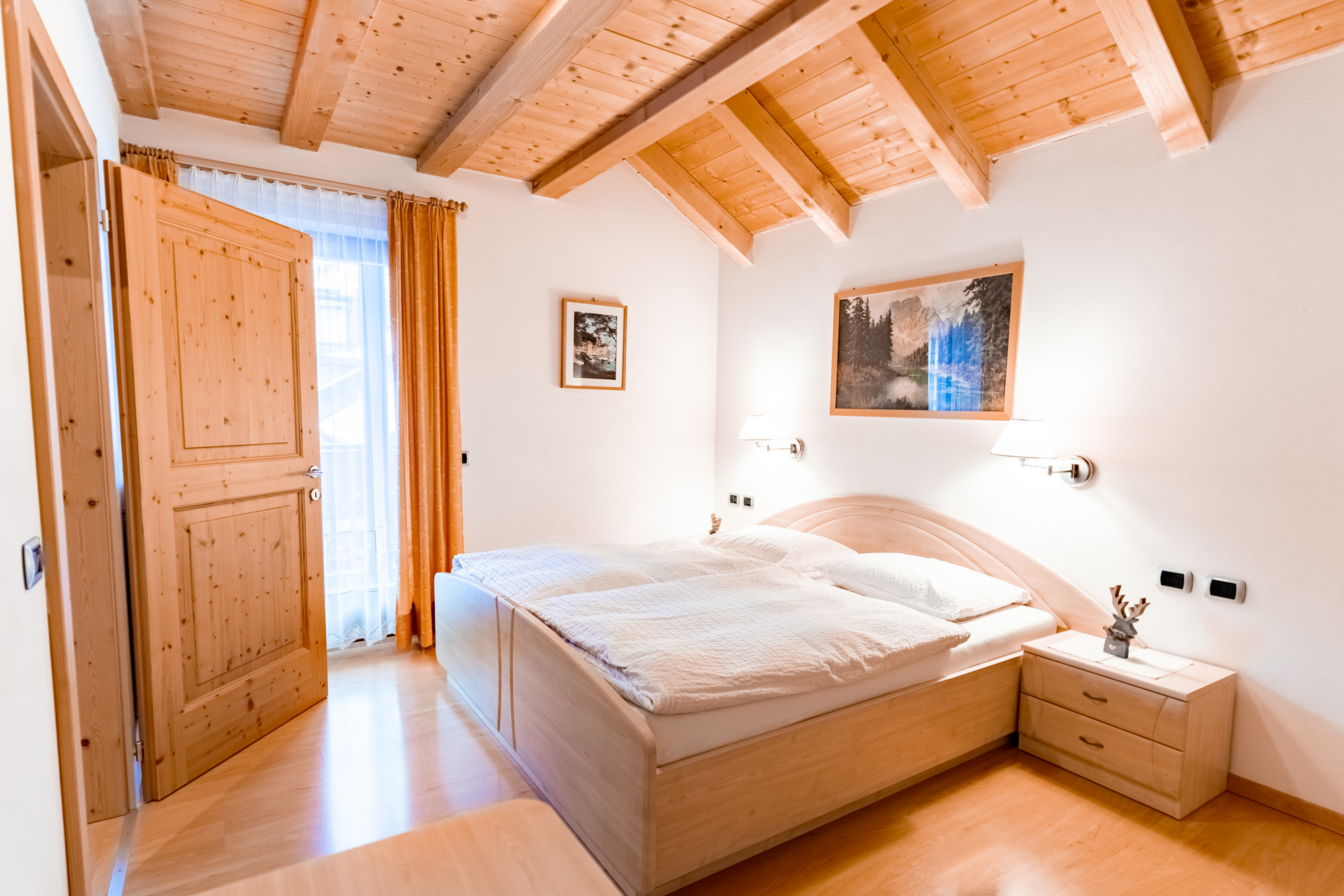 <p><strong>Apartament Fodara</strong></p> 2