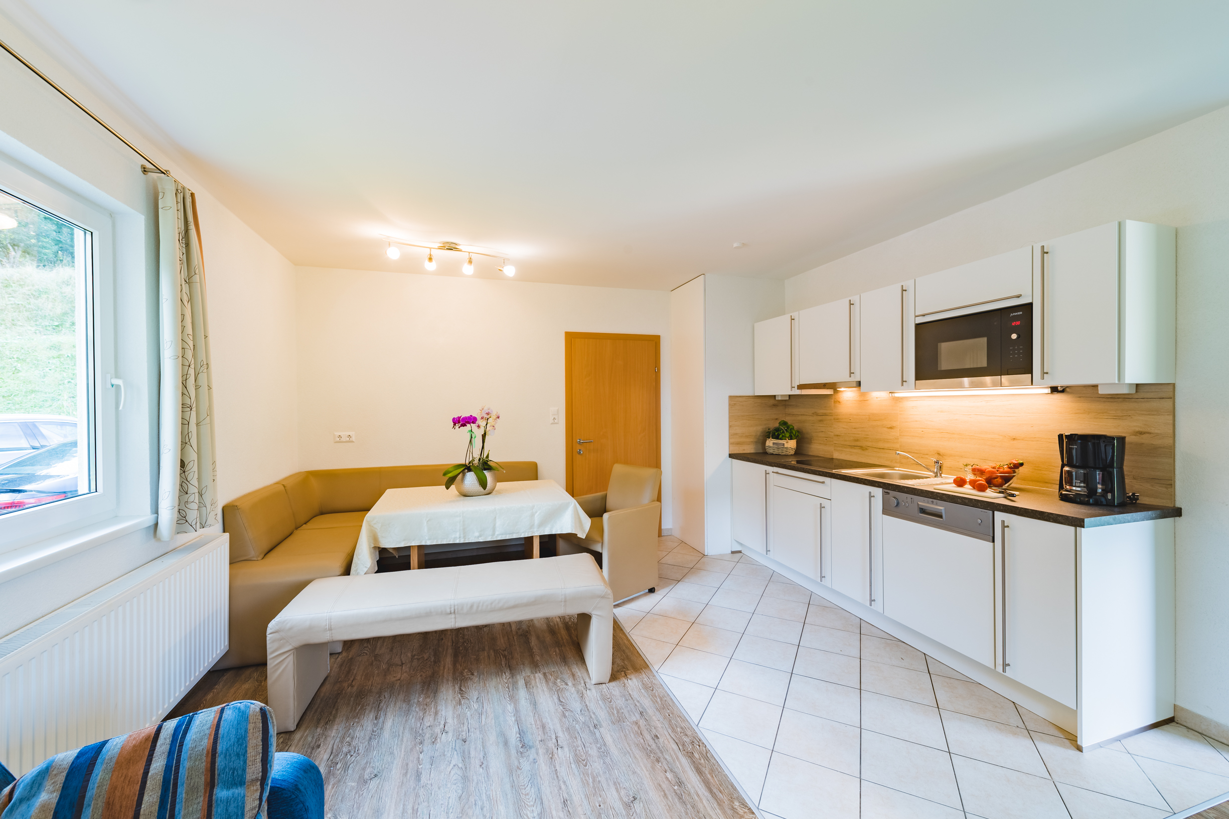 <p><strong>Comfort Apartment</strong></p> 3