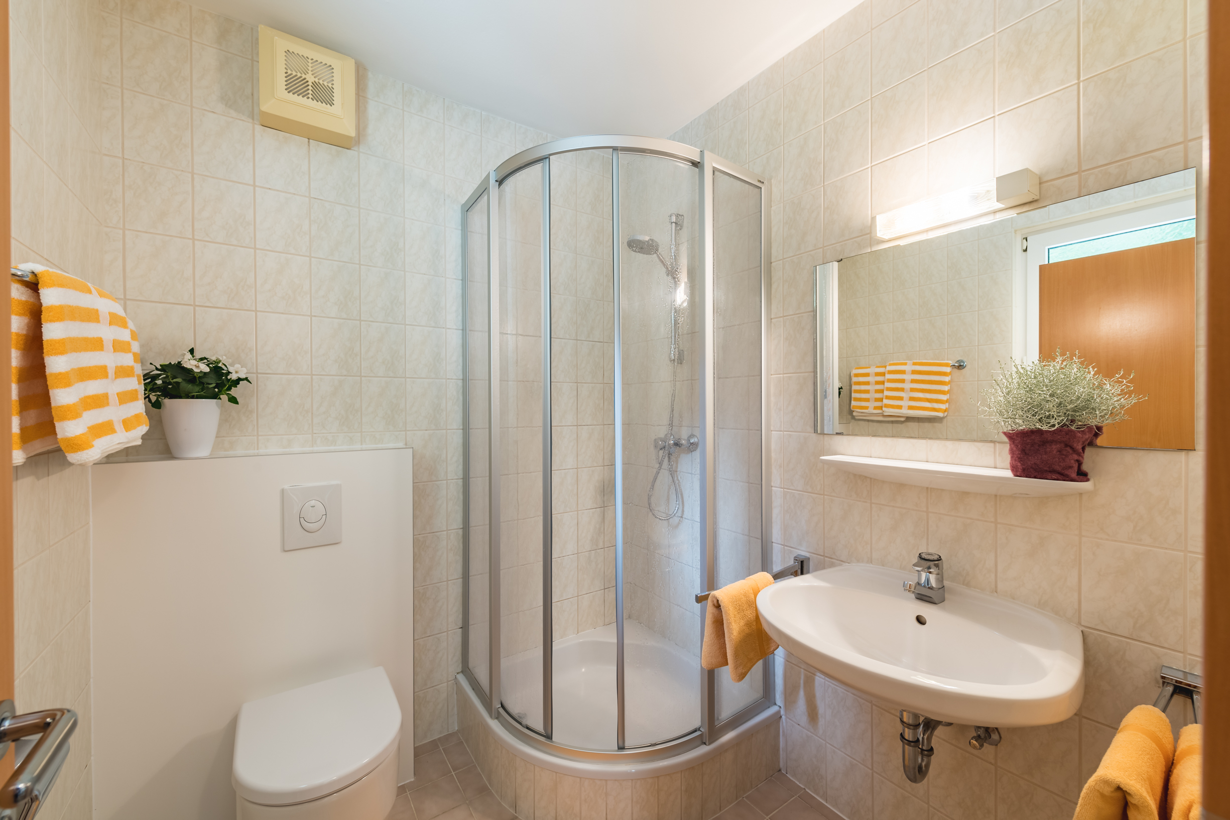 <p><strong>Comfort Apartment</strong></p> 5