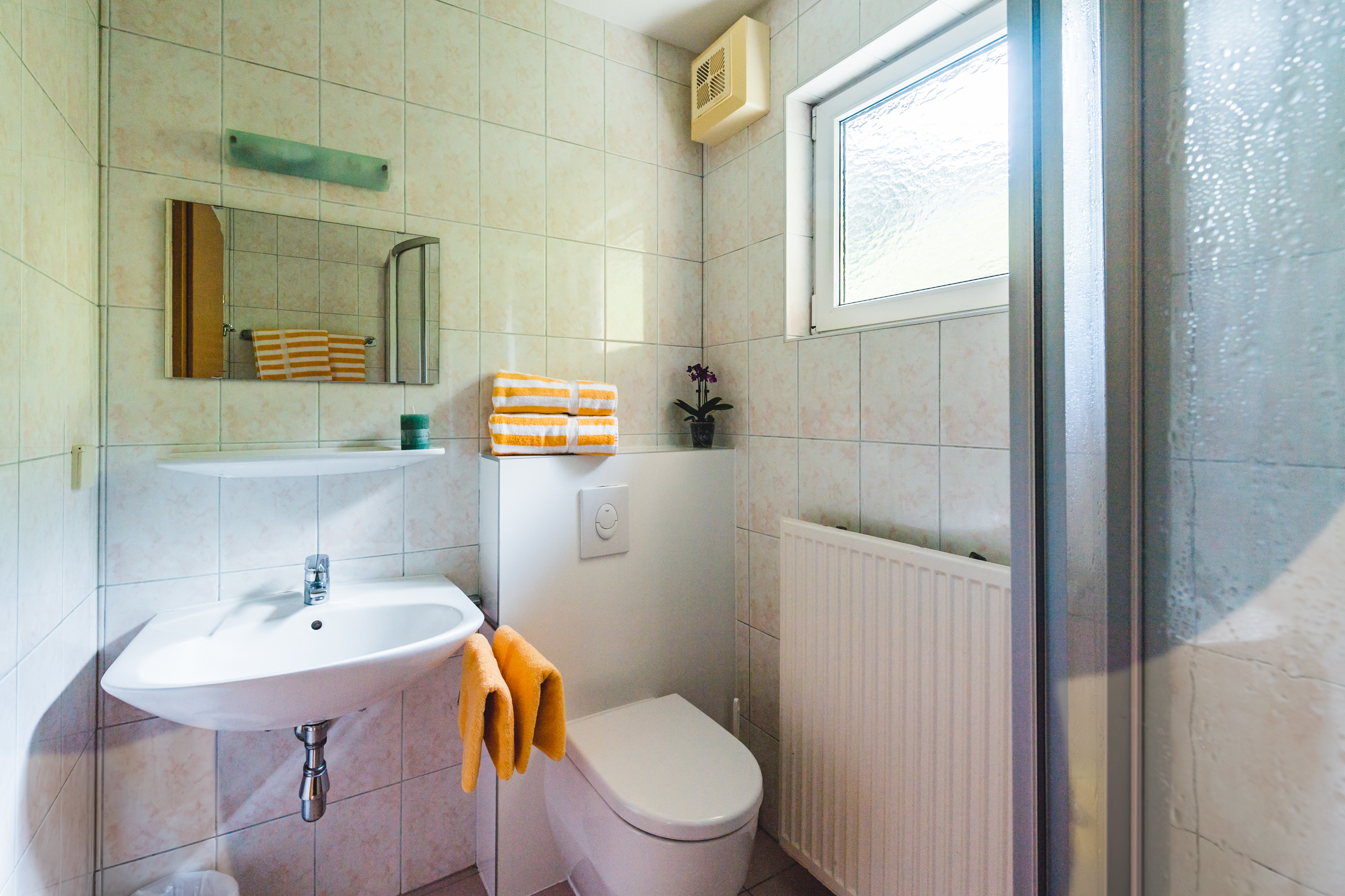 <p><strong>Family Apartment</strong></p> 3