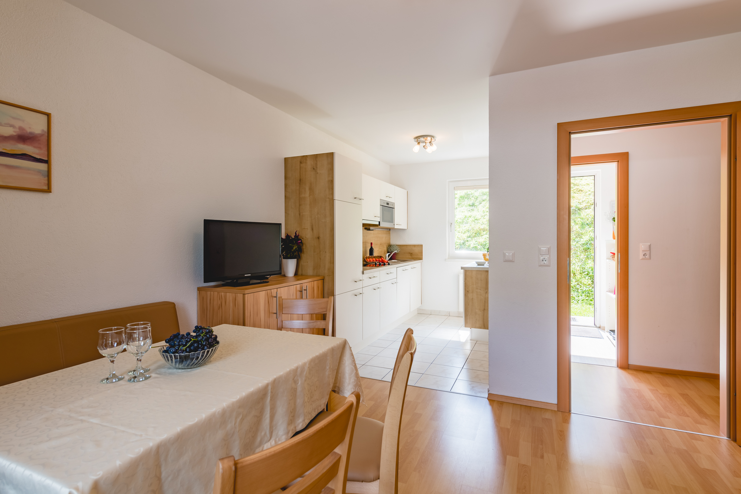 <p><strong>Family Apartment</strong></p> 4