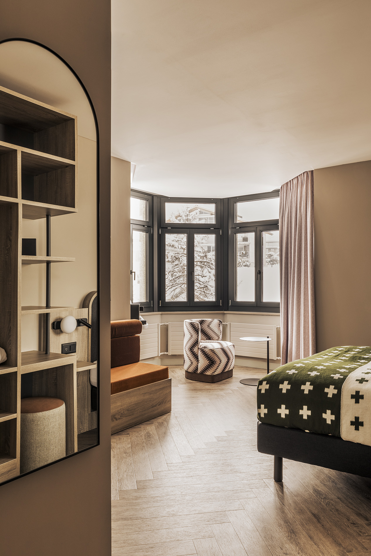<p><strong>Maxi Triple Room</strong></p> 2