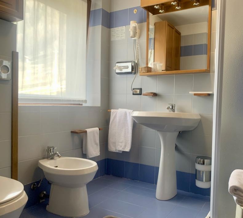 <p><strong>Studio Room</strong></p> 3