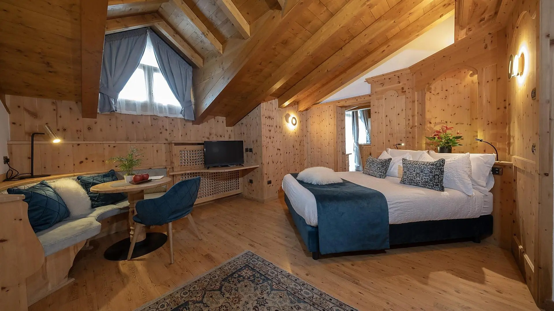<p><strong>Pokój (Elegance rooms, Junior Suite,Family Room)</strong><br></p> 4