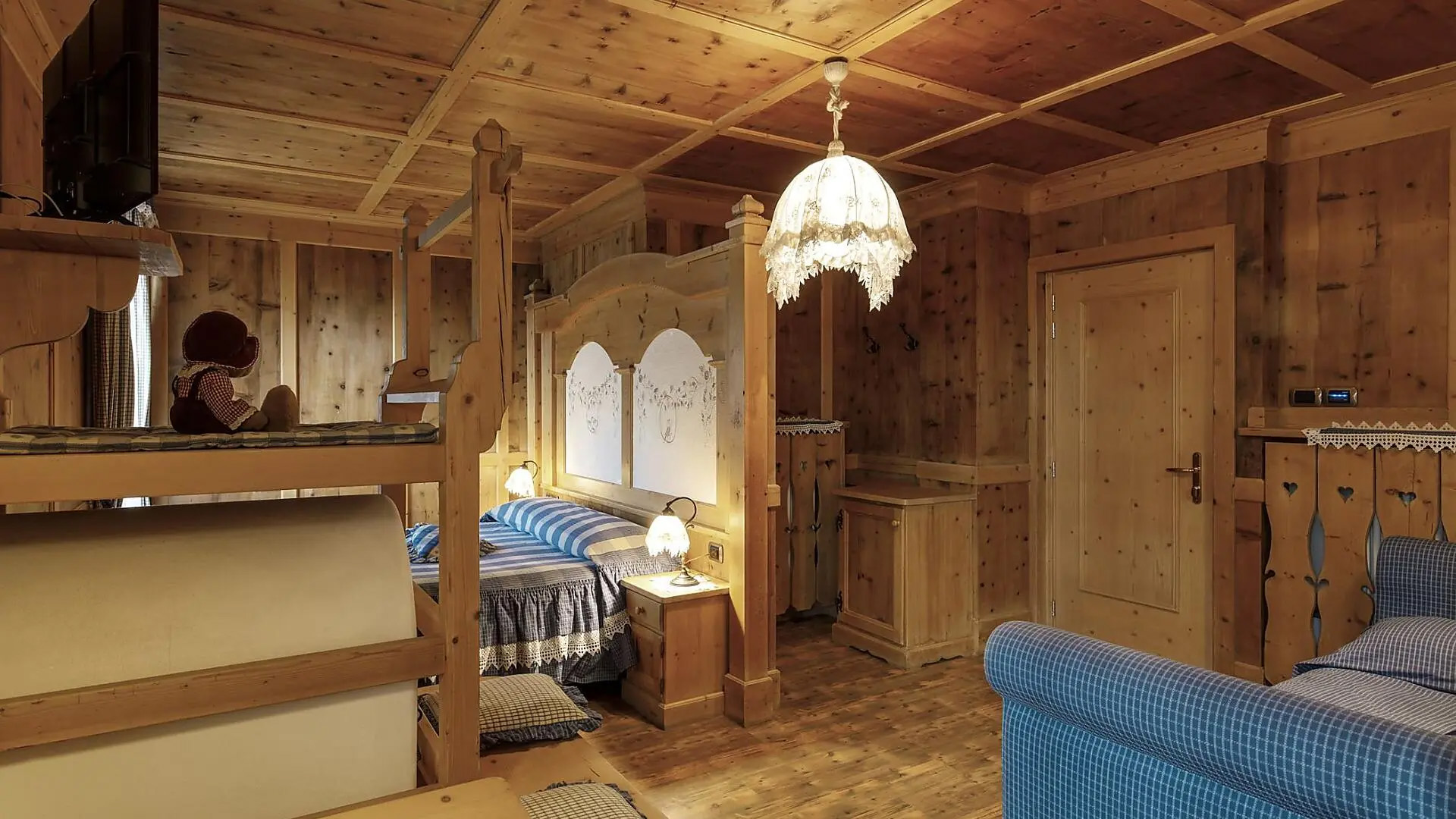 <p><strong>Pokój (Elegance rooms, Junior Suite,Family Room)</strong><br></p> 9