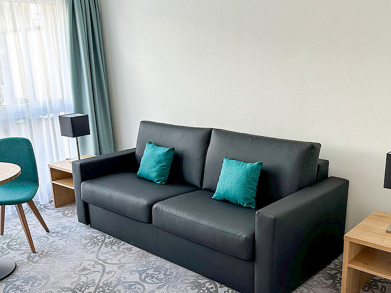 <p><strong>2 Room Suite</strong></p> 5