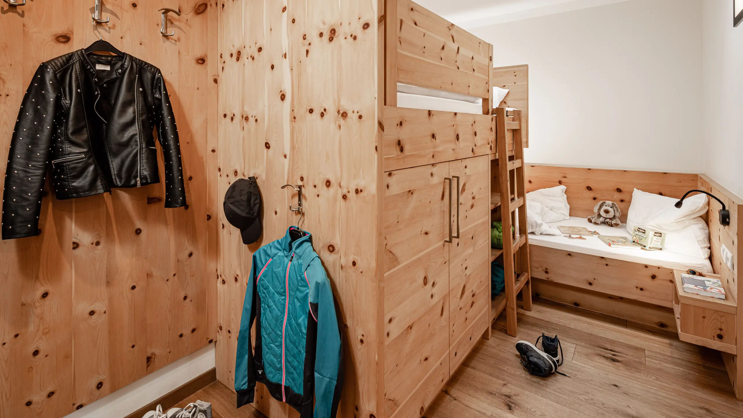 <p><strong>Apartament Huberhof Suite</strong></p> 2