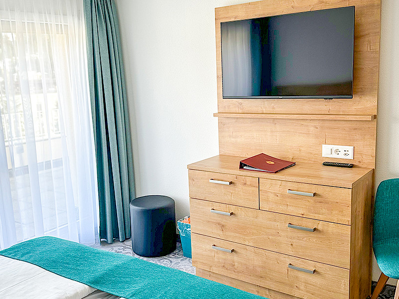 <p><strong>2 Room Suite</strong></p> 3