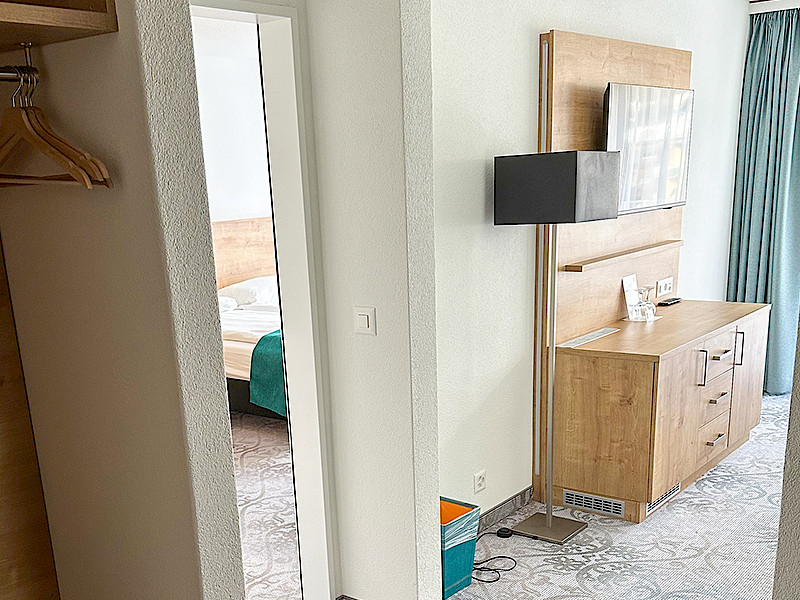<p><strong>2 Room Suite</strong></p> 5