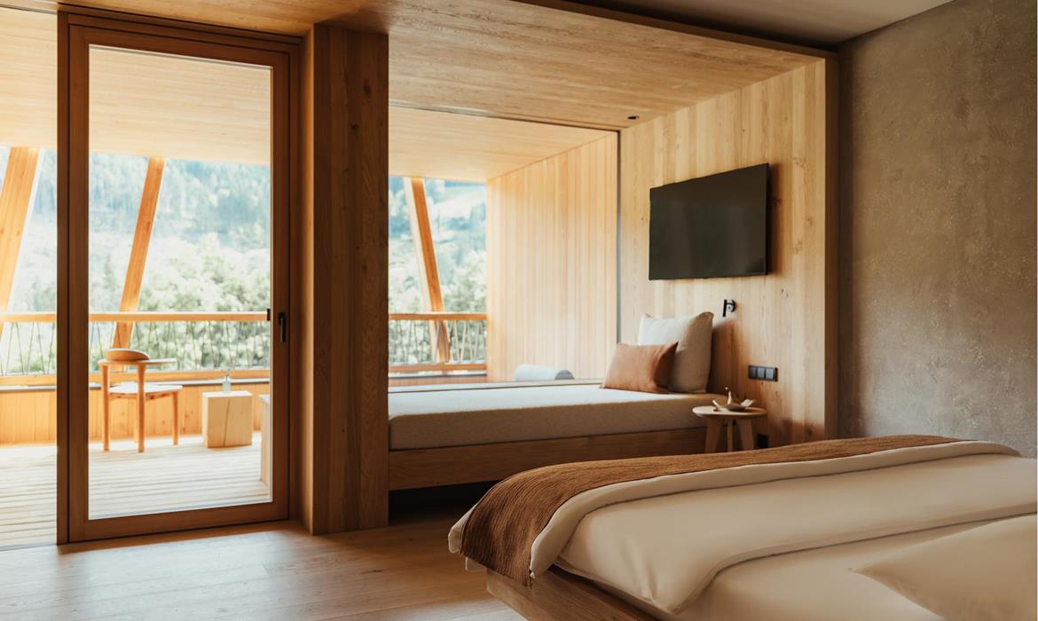 <p><strong>Double Room Nature</strong></p> 2