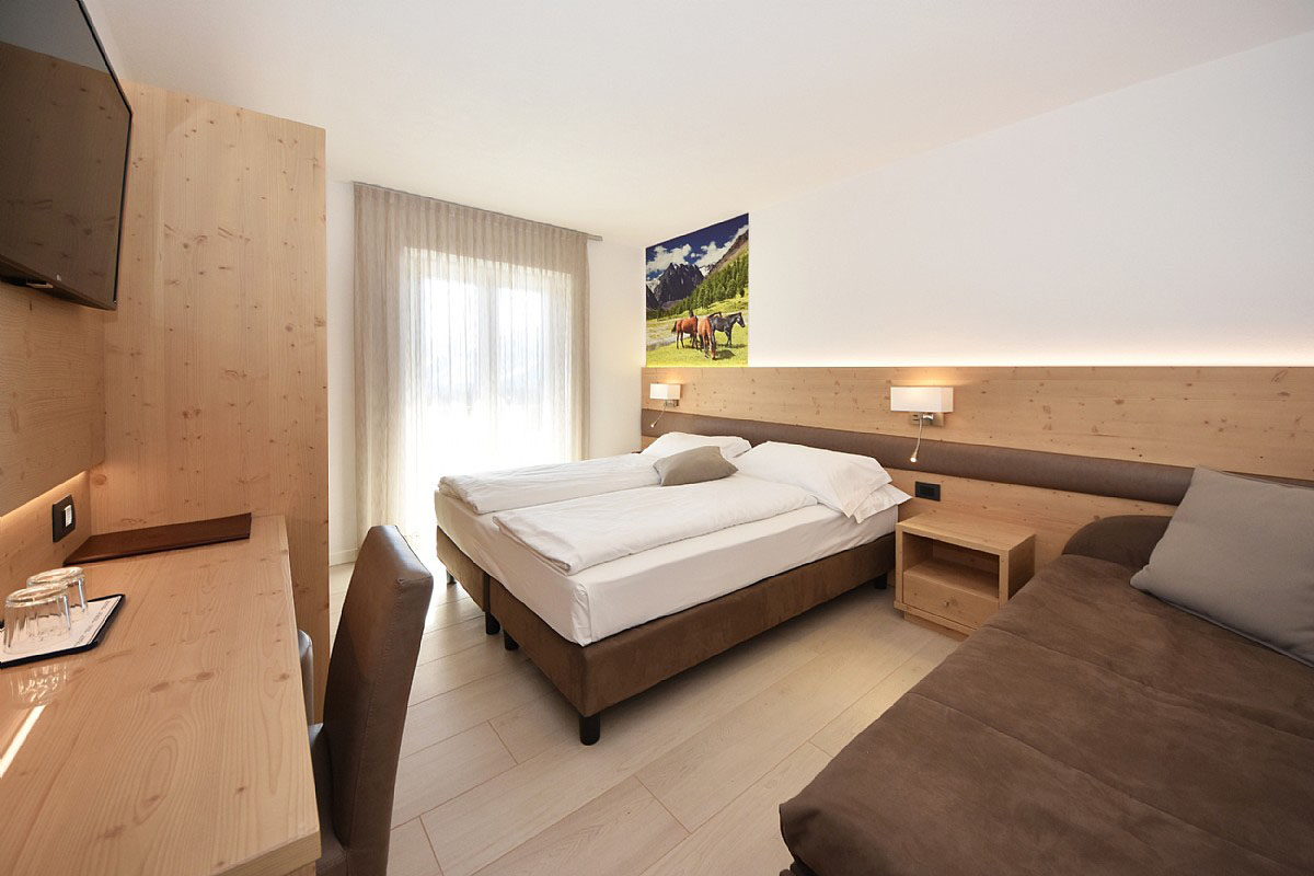 <p><strong>Classic Room</strong></p> 2