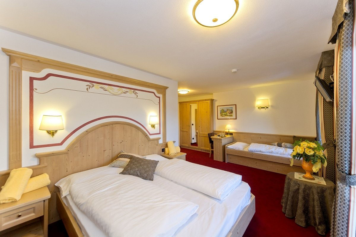 <p><strong>Superior Room</strong></p> 3