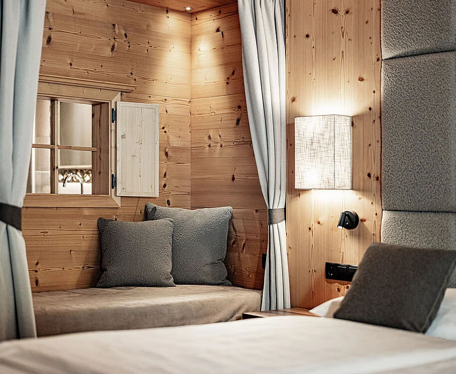 <p><strong>Garden Suites</strong></p> 4