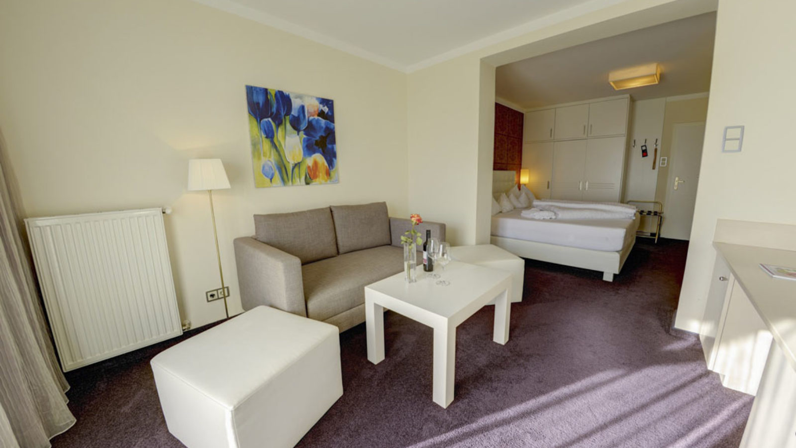 <p><strong>Apartament Junior Suite</strong></p> 3