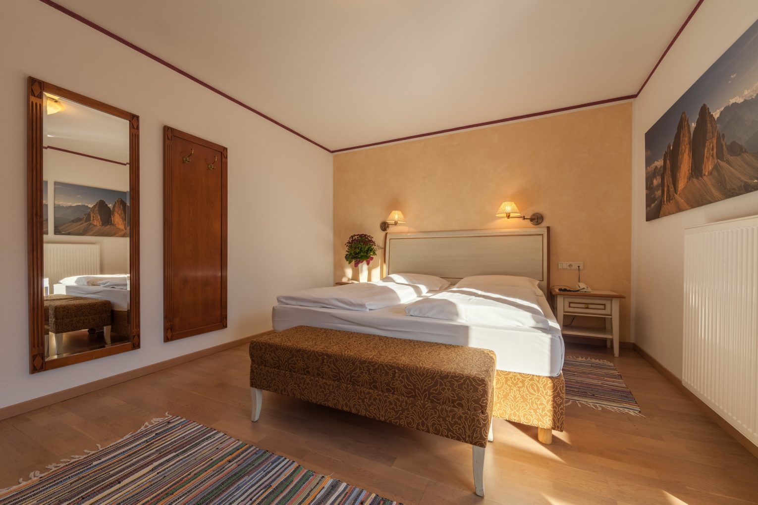 <p><strong>Comfort Room</strong></p> 5